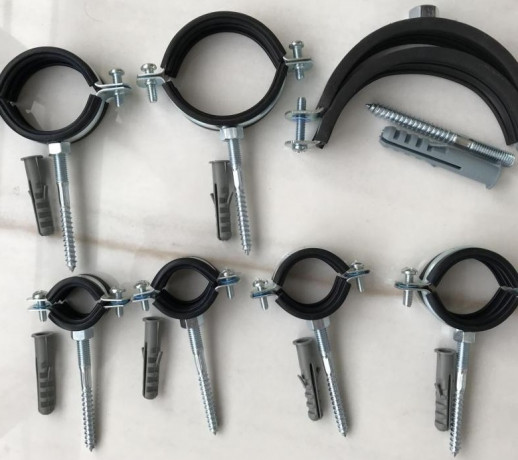 Хомут металл. (М8) 23-28 (3/4") с гайкой и шпилькой-шурупом, дюбелем (007030103) 120 шт./ 1 уп [Altstream] [007030103] RU-HM